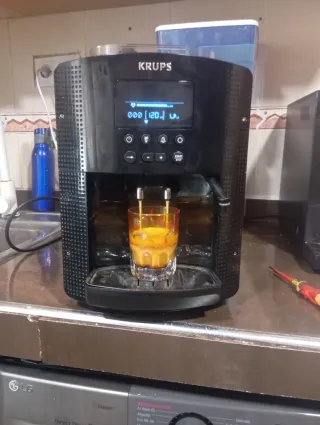 Cafetera Krups Automática Negra