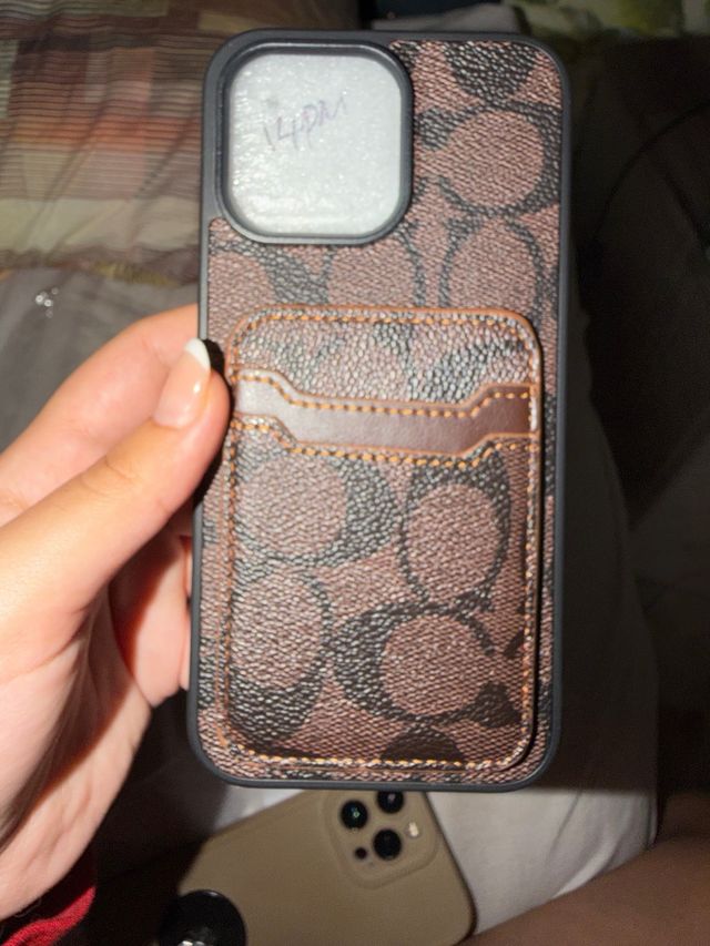 Funda iPhone 14 Pro Max Coach