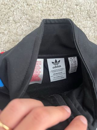 Chaqueta Adidas Negra con Rayas TricolorT.13/14