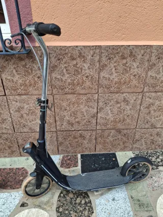 2 Patinetes para adultos modelo Oxelo
