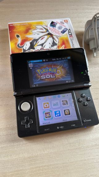 Nintendo 3DS + Juego Pokémon Sol