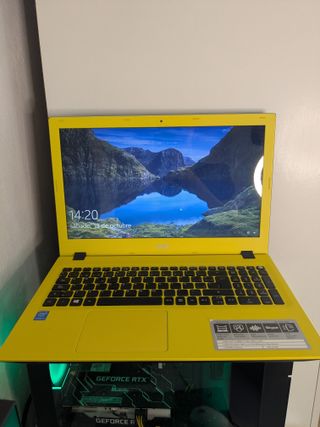 Portátil Acer Aspire Amarillo