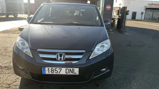 Honda FR-V 2006
