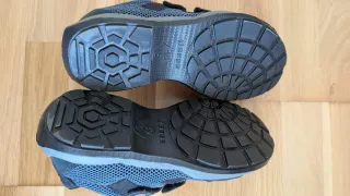 Zapatos Base homologados con puntera (talla 39)