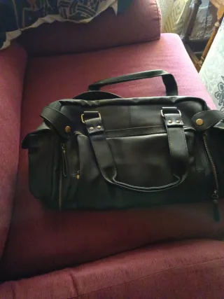 Bolsa de deporte Keathers Negra