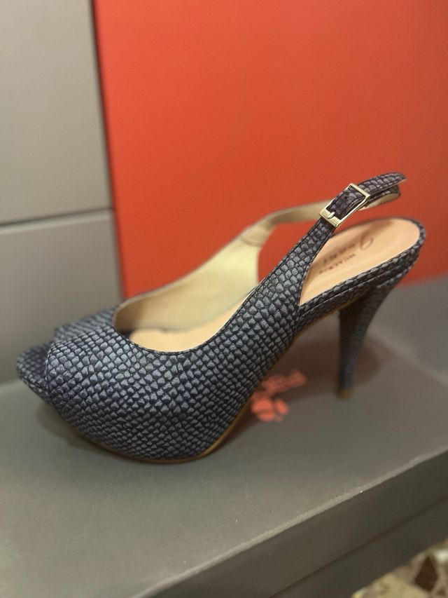 Zapatos Peep Toe Escamas Azul