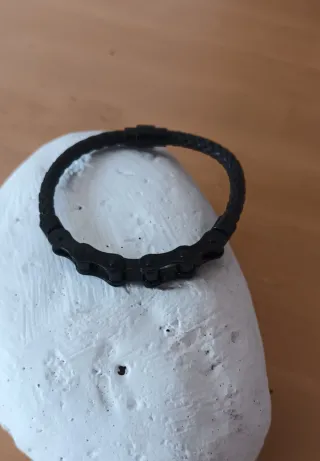 Pulsera hombre Cuero y Metal Negra