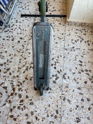 Patinete Scooter Prodigy S7 Streat.Viene sin puños