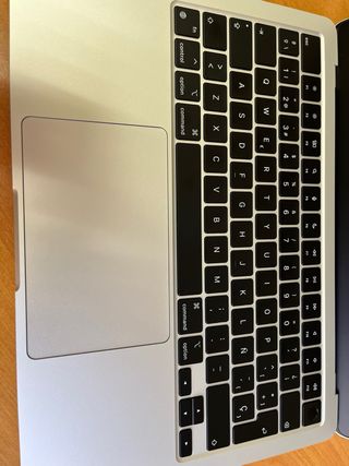 MacBook Air M2 13 2022 Plata