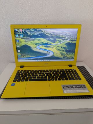Acer Aspire Amarillo