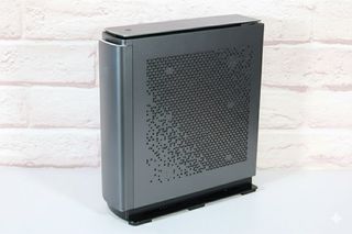 Caja MSI P100A Creator con Placa Base