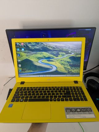 Portátil Acer Aspire