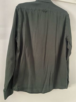 Camisa Altonadock verde oscuro
talla L, corte slim