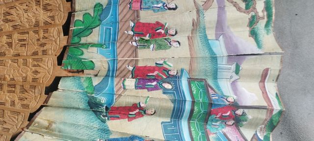 Ventaglio cinese Mil Caras con scatola