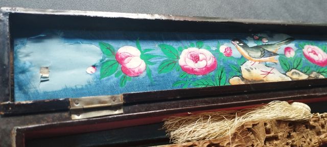 Ventaglio cinese Mil Caras con scatola