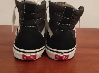 Vans talla 38.5  Sk8-Hi 