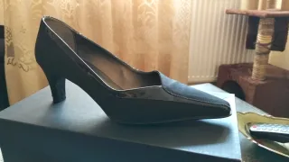 Zapatos de vestir mujer negros Un solo mso. Talón 