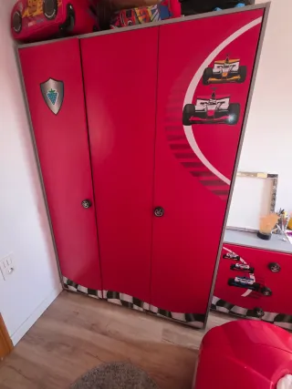 Habitacion completa para niño