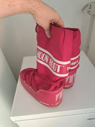 Moon Boot Rossi