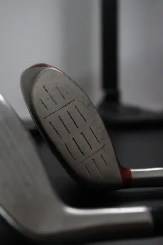 TaylorMade Híbrido 4 y Madera 3