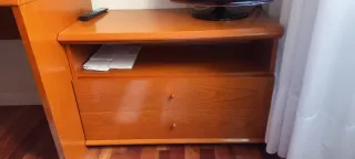 Mesa de despacho madera con mueble