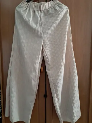 Pantalón ancho beige mujer