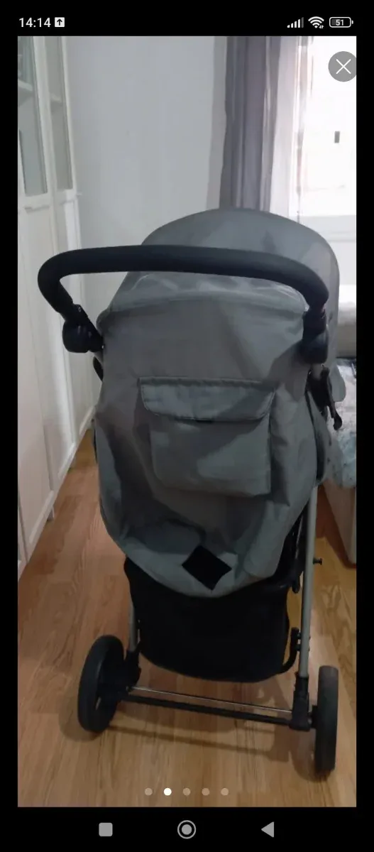 Silla de paseo bebé gris