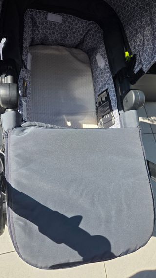 Carro de bebé Concord Neo gris