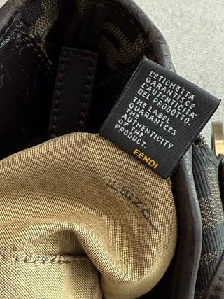 Bolso Fendi Negro y Marrón