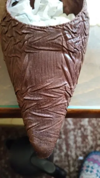 Zapatos de tacón marrón para fiesta. Un solo uso