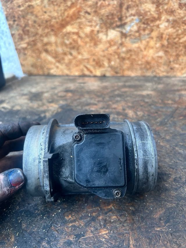 Caudalímetro Audi VW 2.5 TDI