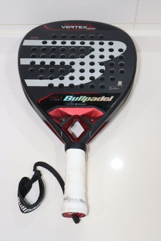 Pala Bullpadel Vertex 04 Comfort