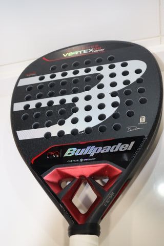 Pala Bullpadel Vertex 04 Comfort