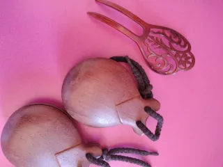 Castañuelas de madera