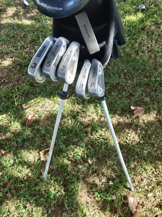 Palos de Golf Wilson con Bolsa
