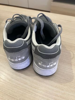 Diadora N9000 Gris/Blanco