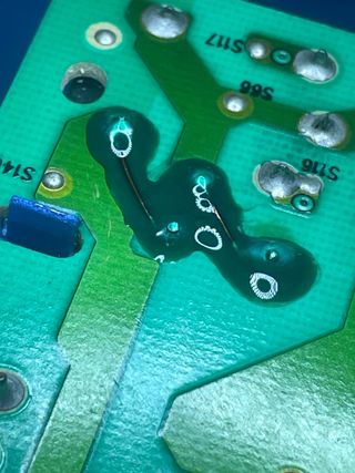 se repara placas y todo tipo de aparatos electroni