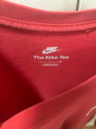 Camiseta Nike Roja