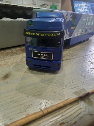 Camion MAN F2000 Conrad 1:50 Ecochallenge