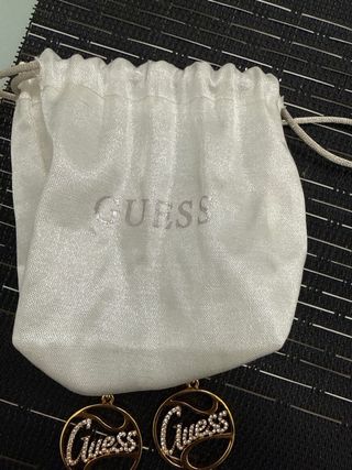 Pendientes Guess Dorados con Circonitas