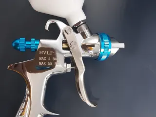 PISTOLA DE PINTAR 1.3PRO CON REGULADOR Y FILTRO 