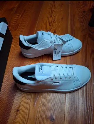 Scarpe Adidas Bianche Uomo nuove