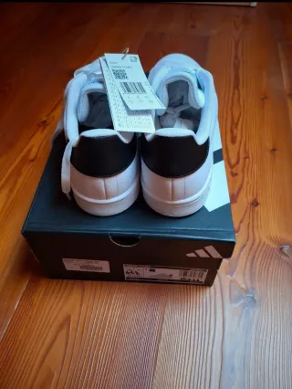 Scarpe Adidas Bianche Uomo nuove