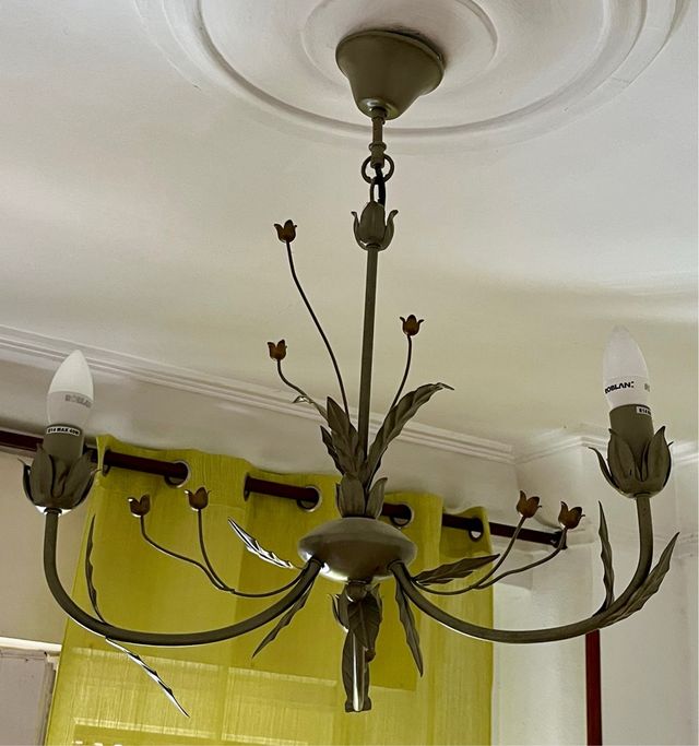 Lámpara de techo gris