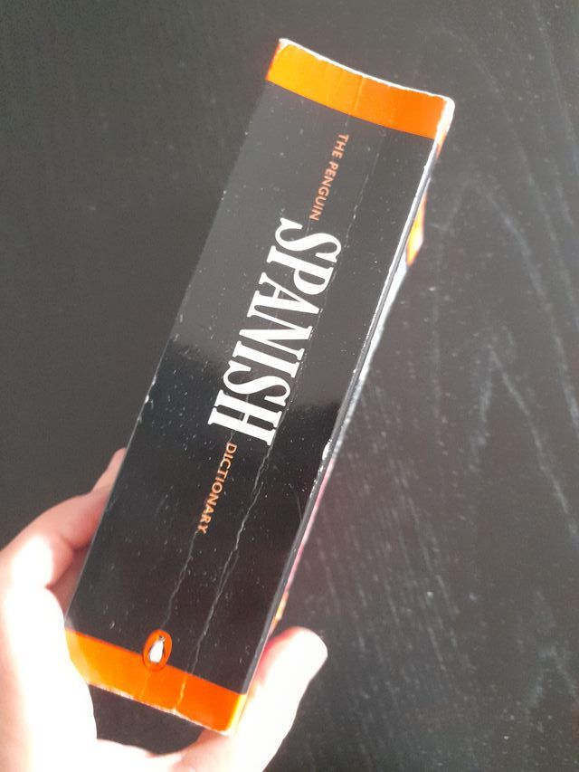 Lote The Glass Palace + diccionario