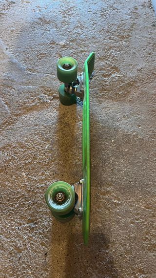 Mini skate verde
