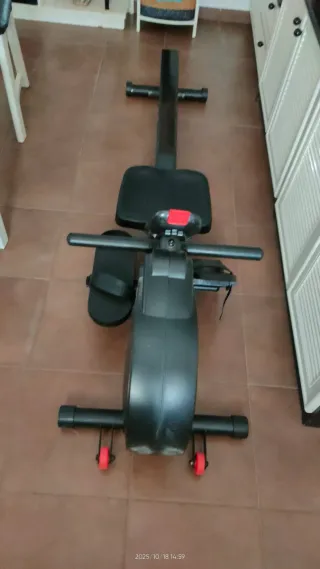 Máquina de Remo Negra