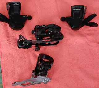 Grupo Shimano Deore 9v