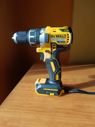 Taladro Percutor Dewalt Brushless 20V