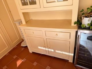 Alacena vintage madera crema